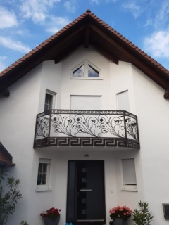 Balustrada Fier Forjat Balcon, Premium, Garantie 5 ani, T16, Design Elegant, Finisaje Superioare, Vopsire in Camp Electrostatic_2
